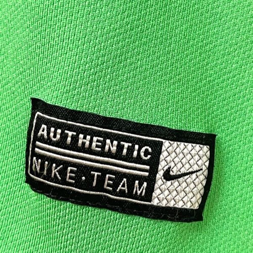 Nike Shirt Men's Medium Green Goalkeeper Soccer Jersey Dri Fit Striped Sports 30 - Picture 10 of 16